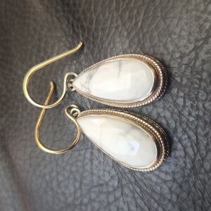 Anna Beck howlite earrings 925 and gold plated